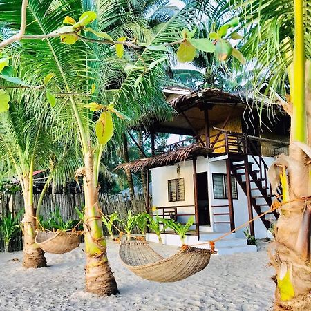 エルニド Baybayon Sunset Bed & Breakfast エクステリア 写真