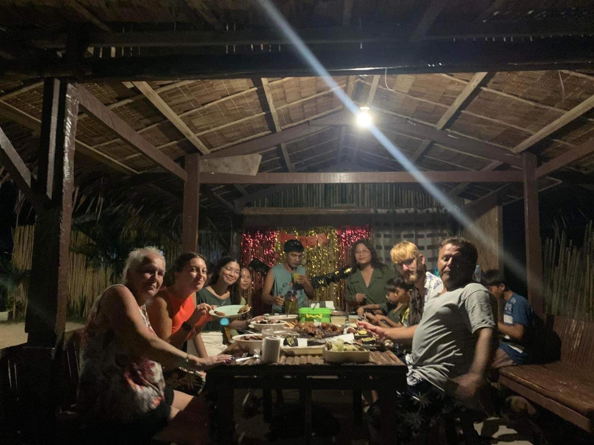 エルニド Baybayon Sunset Bed & Breakfast エクステリア 写真