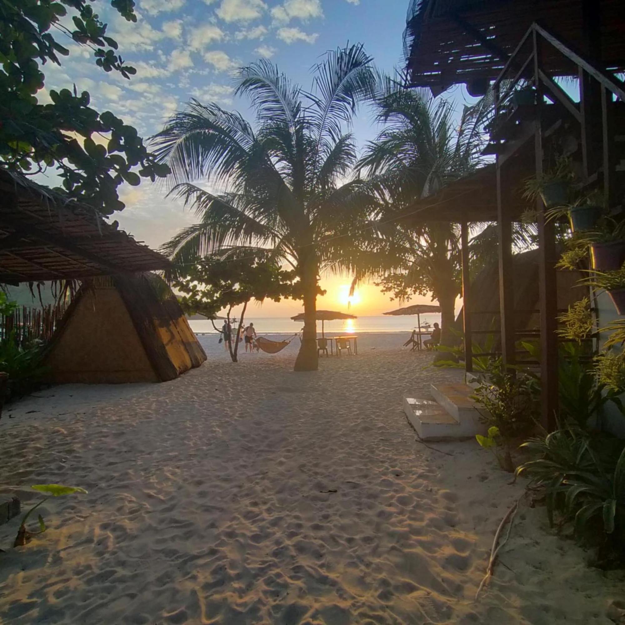 エルニド Baybayon Sunset Bed & Breakfast エクステリア 写真